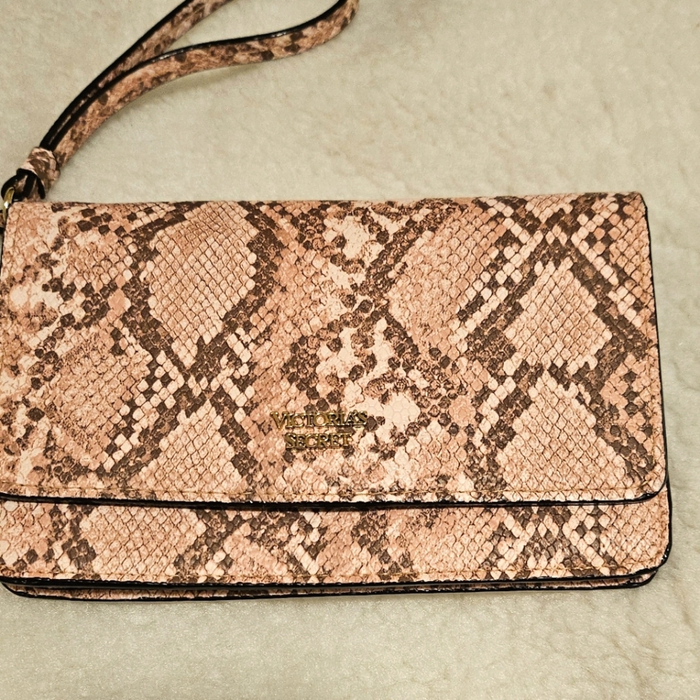 VICTORIA'S SECRET Bifold wallet